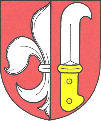 V červeném štítě půl stříbrné lilie a vztyčený vinařský nůž ostřím doleva se zlatou rukojetí. Znak Chvalovice
