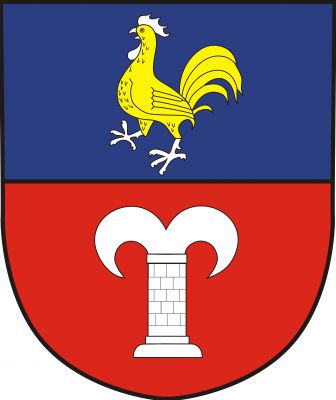 V modro-červeně děleném štítě nahoře vykračující zlatý kohout se stříbrnou zbrojí, dole stříbrná šachová figura zvaná roh. Znak Petrovice