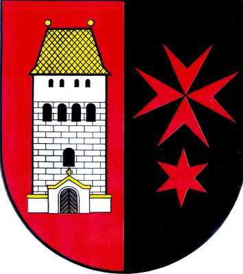Polcený štít. V jeho červeném poli na pravé straně je stylizovaný pohled na západní průčelí věže kyjského tribunového kostela sv. Bartoloměje. Věž je stříbrná, kvádrovaná, hranolová se zlatou valbovou střechou zakončenou dvěma malými zlatými makovicemi. V předsunuté ohradní zdi s vystupujícím portálem před věží jsou dřevěné dveře přirozených barev. Nad nimi na vrcholu zídky stojí zlatý kříž. Věž je prolomena v prvním patře jedním, ve druhém a třetím čtyřmi románskými okny zmenšujícími se od prvního patra ke třetímu. V levém poli je znak Rytířského Řádu Křížovníků s červenou hvězdou - červený osmihrotý maltézský kříž nad šestipaprsčitou hvězdou v černém poli. Znak Praha 14