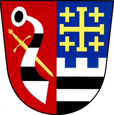 V červeno - modře polceném štítě vpravo stříbrný buvolí roh se dvěma černými břevny, kosmo podložený postaveným zlatým mečem, vlevo nad třikrát stříbrno - černě dělenou hradbou se třemi stínkami zlatý jeruzalémský kříž. Znak Prusinovice