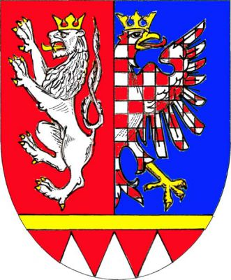 Červeno-modře polcený štít s červenou patou oddělenou zlatým zúženým břevnem. Vpravo český lev, vlevo půl doleva hledící moravské orlice přiléhající k poltící linii, v patě tři stříbrné kužely. Znak Rozhraní